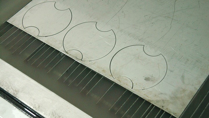 gia cong cat tia nuoc inox-CNCVina gia cong cat tia nuoc inox-CNCVina