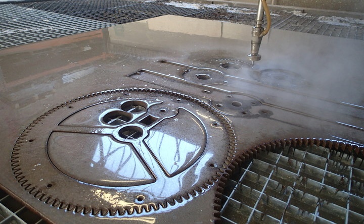 cat tia nuoc thep tam-CNCVina cat tia nuoc thep tam-CNCVina