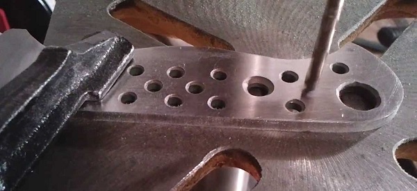 gia cong thep D2 Nhat Ban gia cong thep D2 Nhat Ban